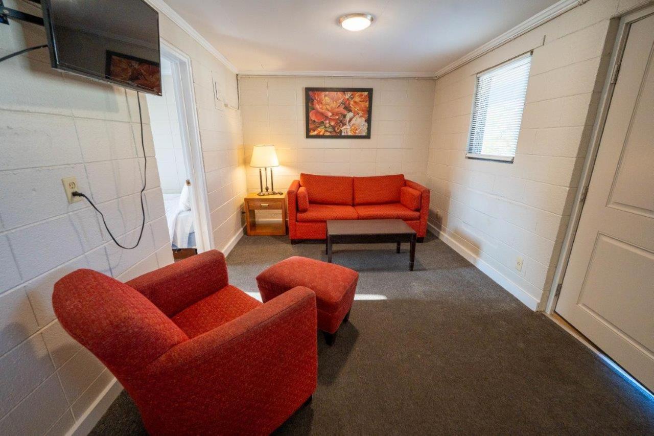The Grand Regal Resort Elizabethtown Extérieur photo